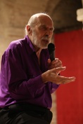 Carlos Montero durante il Concerto a Potenza Picena il 3 ottobre 2015. Foto Luigi Anzalone.