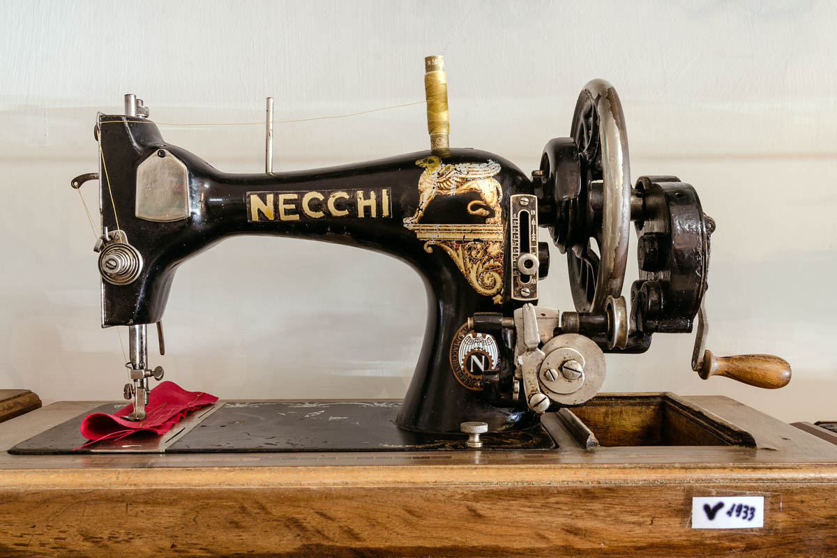 La collezione di macchine per cucire Necchi (e non solo) di Guglielmo  Percossi di Potenza Picena.